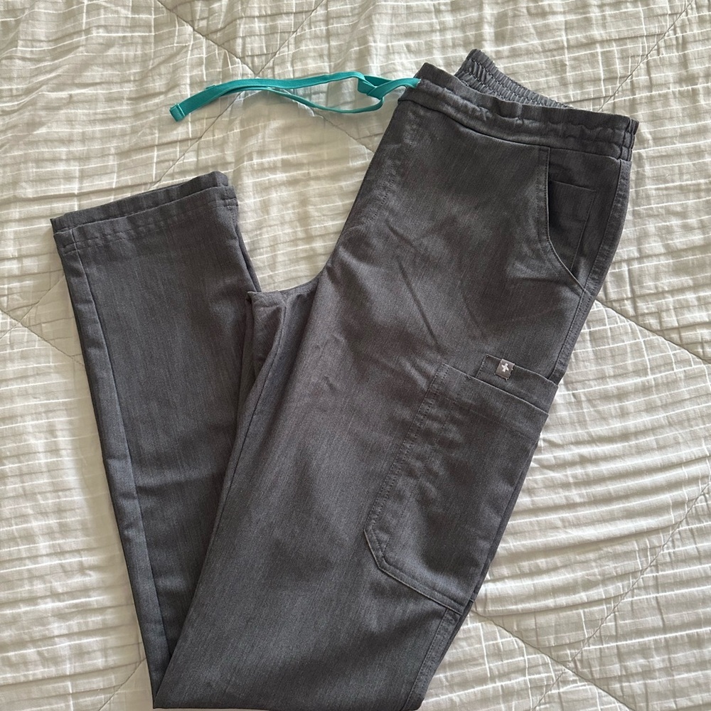 Figs Graphite Yola-S/T